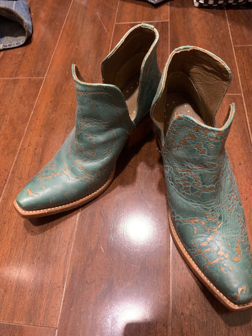Ariat Western Ankle Boots